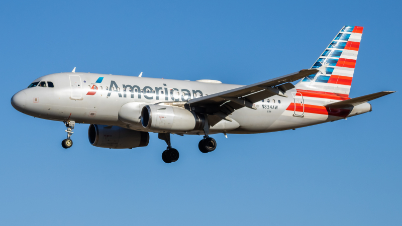 Photo of N834AW - American Airlines Airbus A319 at BWI on AeroXplorer Aviation Database