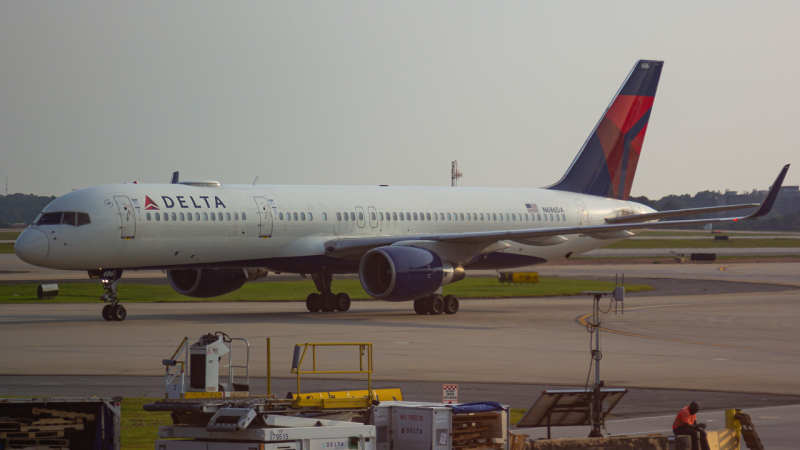 Photo of N686DA - Delta Airlines Boeing 757-200 at ATL on AeroXplorer Aviation Database