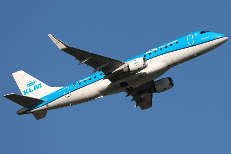 Photo of PH-EXO - KLM CityHopper Embraer E175 at AMS on AeroXplorer Aviation Database