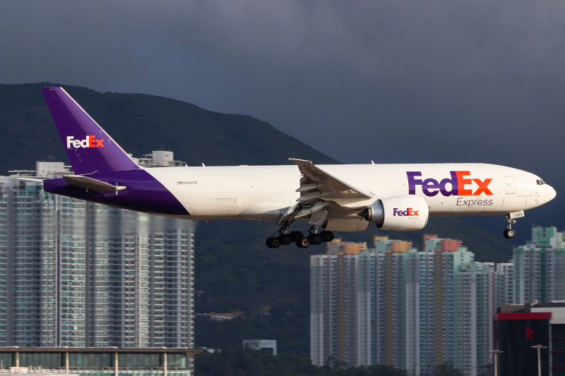 Photo of N894FD - FedEx Express Boeing 777-F at HKG on AeroXplorer Aviation Database