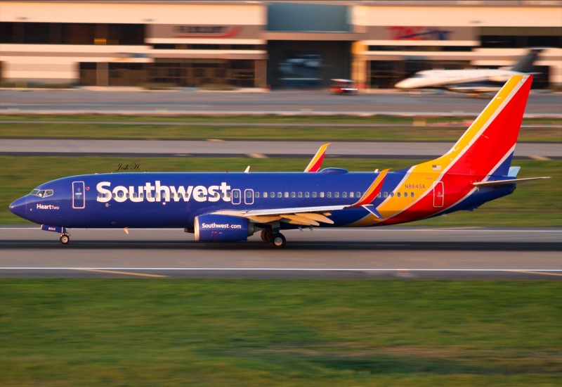 Photo of N8645A - Southwest Airlines Boeing 737-800 at DAL on AeroXplorer Aviation Database
