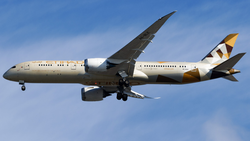 Photo of A6-BLE - Etihad Airways Boeing 787-9 at JFK on AeroXplorer Aviation Database