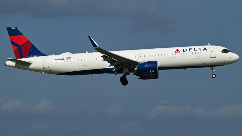 Photo of N505DZ - Delta Airlines Airbus A321NEO at MCO on AeroXplorer Aviation Database