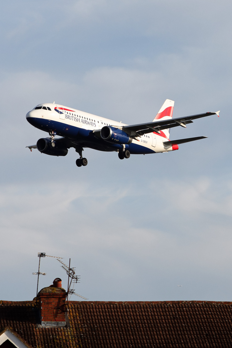 Photo of G-DBCK - British Airways Airbus A319 at LHR on AeroXplorer Aviation Database