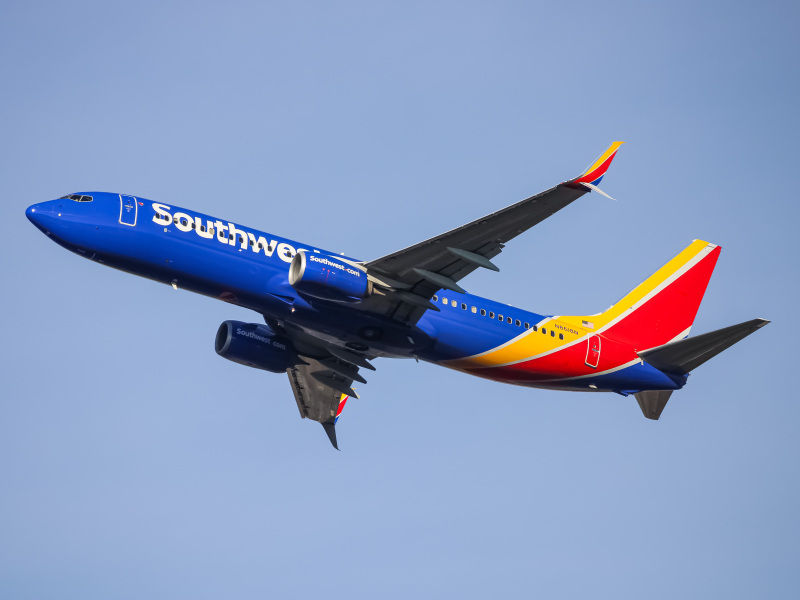 Photo of N8618N - Southwest Airlines Boeing 737-800 at BWI on AeroXplorer Aviation Database