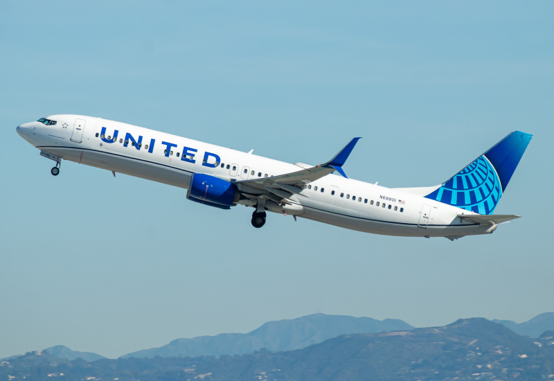 Photo of N68801 - United Airlines Boeing 737-900ER at LAX on AeroXplorer Aviation Database