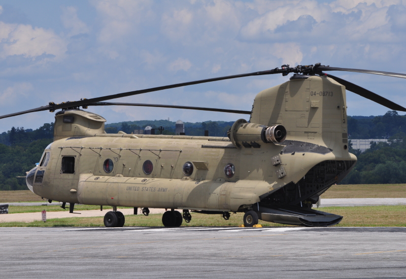 Photo of 04-08713 - USAF - United States Air Force Boeing CH-47 Chinook at FDK on AeroXplorer Aviation Database