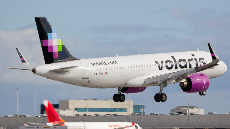 Photo of XA-VRQ - Volaris Airbus A320NEO at MIA on AeroXplorer Aviation Database