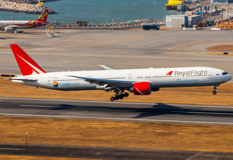 Photo of VQ-BGL - Royal Flight Boeing 777-300ER at HKG on AeroXplorer Aviation Database