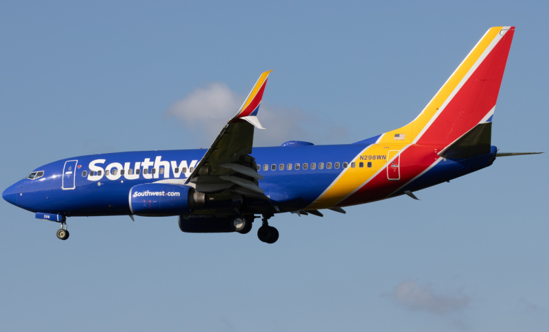 Photo of N298WN - Southwest Airlines Boeing 737-700 at PIT on AeroXplorer Aviation Database