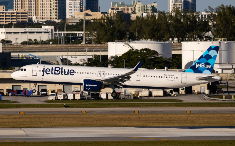 Photo of N2002J - JetBlue Airways Airbus A321NEO at FLL on AeroXplorer Aviation Database