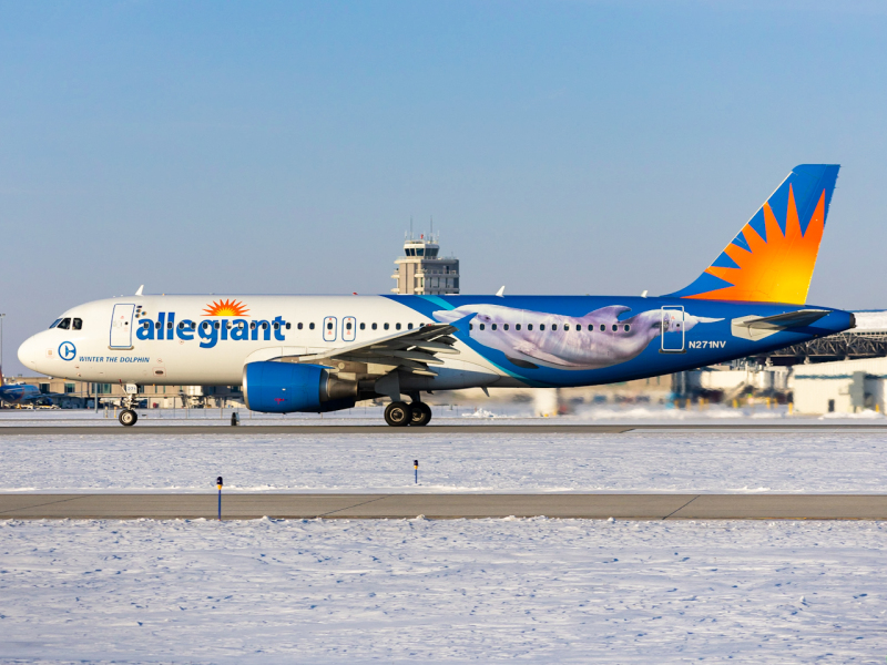 Photo of N271NV - Allegiant Airbus A320 at GRR on AeroXplorer Aviation Database