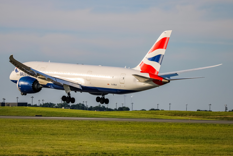 Photo of G-ZBJI - British Airways Boeing 787-8 at BWI on AeroXplorer Aviation Database