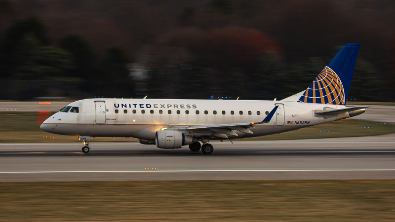 Photo of N652RW - United Express Embraer E170 at CMH on AeroXplorer Aviation Database