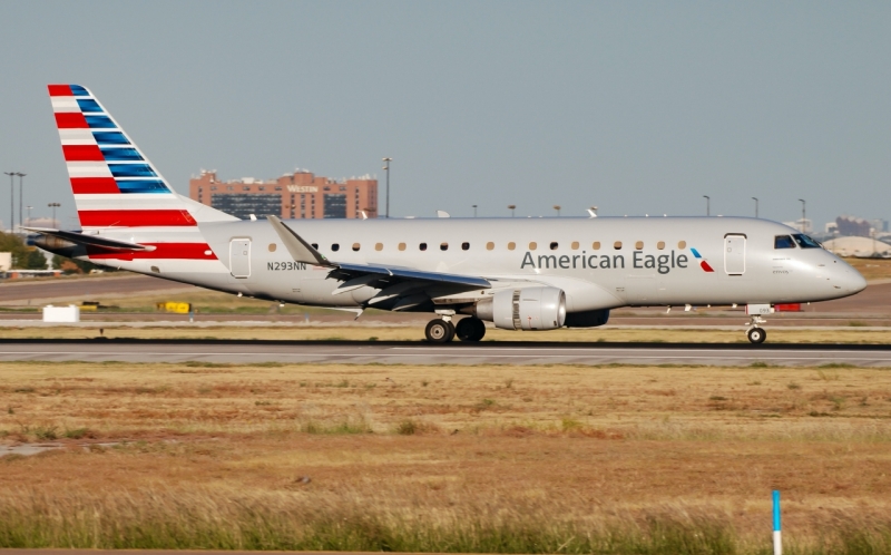 Photo of N293NN - American Eagle Embraer E175 at DFW on AeroXplorer Aviation Database