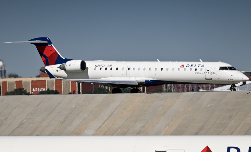 Photo of N391CA - Delta Connection Mitsubishi CRJ-700 at ATL on AeroXplorer Aviation Database