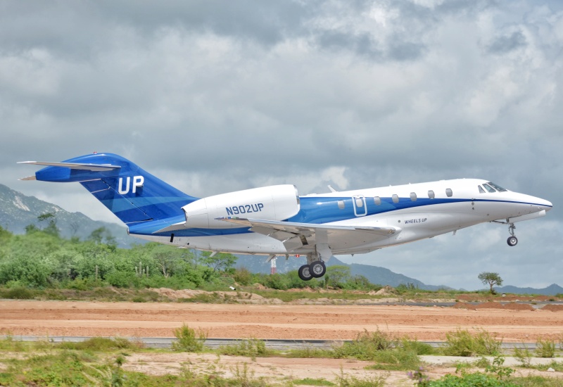 Photo of N902UP - PRIVATE Cessna 750 Citation X at CSL on AeroXplorer Aviation Database