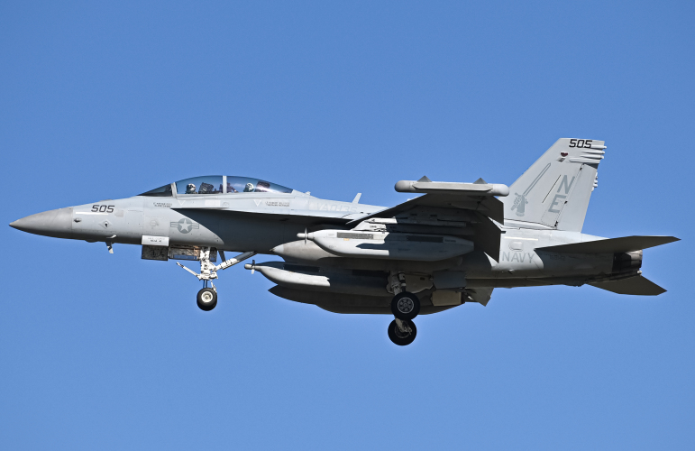 Photo of 169142 - USN - United States Navy Boeing EA-18G Growler at NZY on AeroXplorer Aviation Database