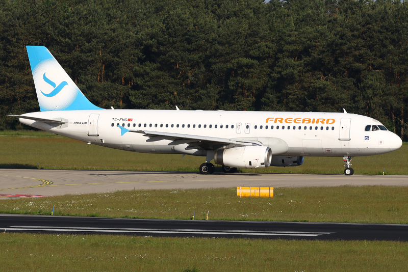 Photo of TC-FHG - Freebird Airbus A320 at EIN on AeroXplorer Aviation Database