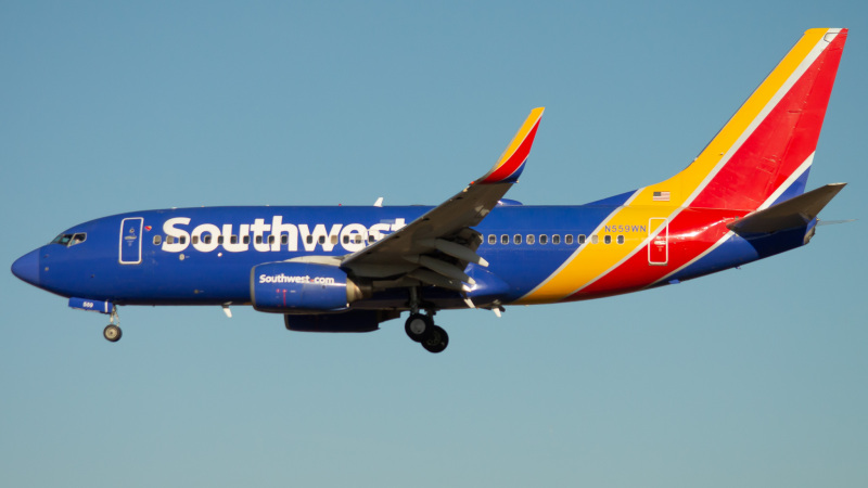 Photo of N559WN - Southwest Boeing 737-700 at BWI on AeroXplorer Aviation Database