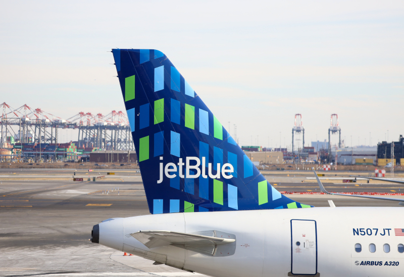 Photo of N507JT - JetBlue Airways Airbus A320 at EWR on AeroXplorer Aviation Database