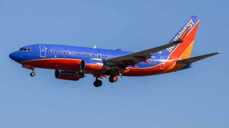 Photo of N7736A - Southwest Airlines Boeing 737-700 at DCA on AeroXplorer Aviation Database