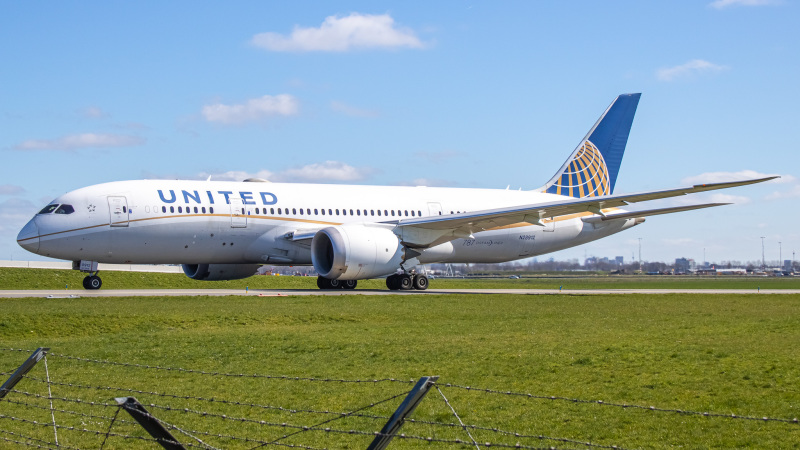 Photo of N28912 - United Airlines Boeing 787-8 at AMS on AeroXplorer Aviation Database