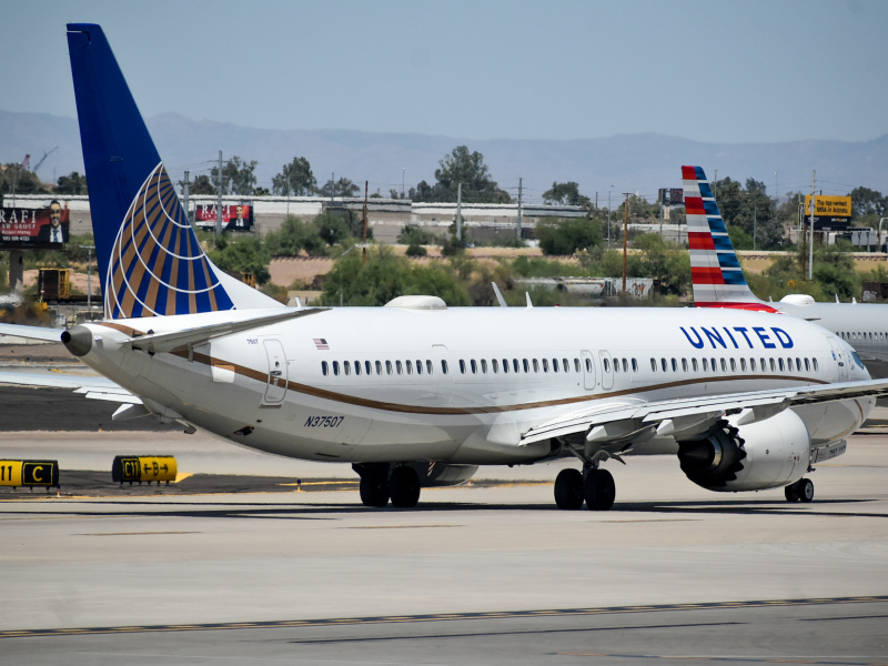 Photo of N37507 - United Airlines Boeing 737 MAX 9 at PHX on AeroXplorer Aviation Database