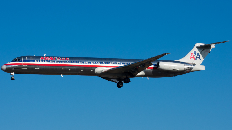 Photo of N9630A - American Airlines Mcdonnell Douglas MD88 at BWI on AeroXplorer Aviation Database