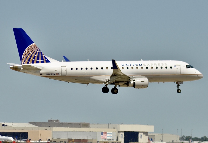 Photo of N167SY - United Express Embraer E175 at ORD on AeroXplorer Aviation Database