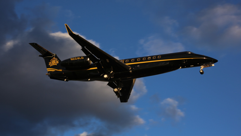 Photo of N224LD - PRIVATE Embraer Legacy 600 at TEB on AeroXplorer Aviation Database