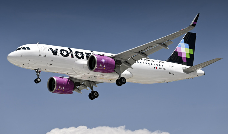 Photo of XA-VRN - Volaris Airbus A320NEO at MEX on AeroXplorer Aviation Database