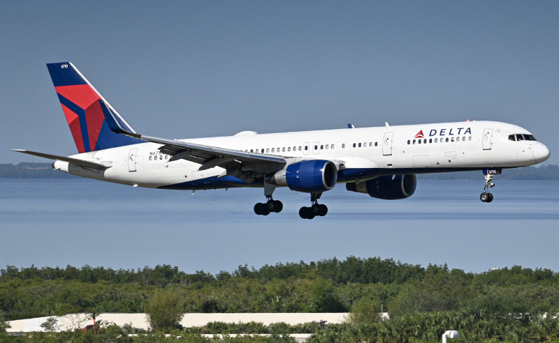 Photo of N6710E - Delta Airlines Boeing 757-200 at TPA on AeroXplorer Aviation Database