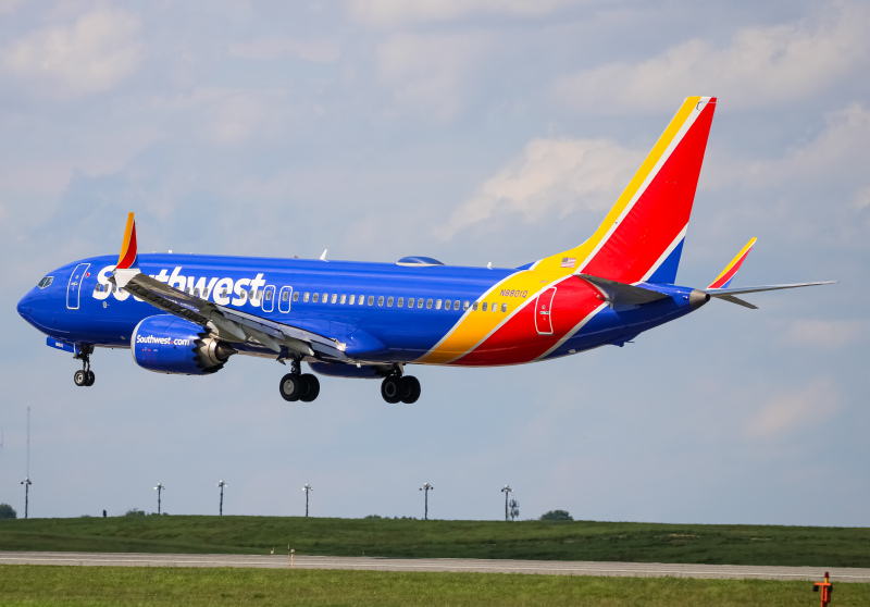 Photo of N8801Q - Southwest Airlines Boeing 737 MAX 8 at BWI on AeroXplorer Aviation Database