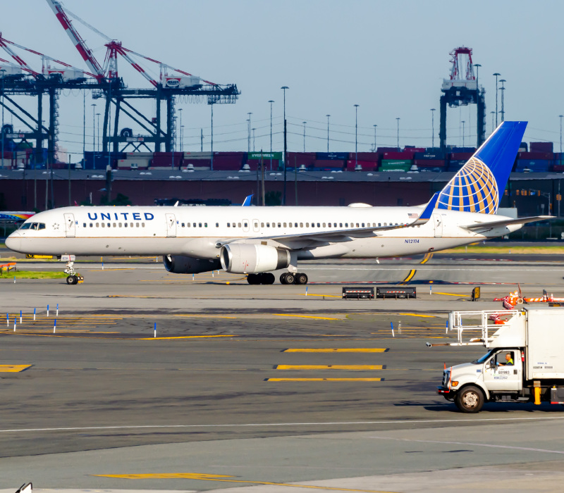 Photo of N12114 - United Airlines Boeing 757-200 at EWR on AeroXplorer Aviation Database