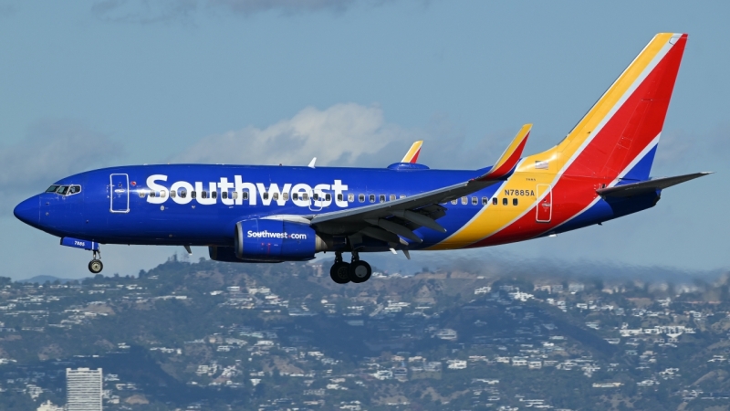 Photo of N7885A - Southwest Airlines Boeing 737-700 at LAX on AeroXplorer Aviation Database