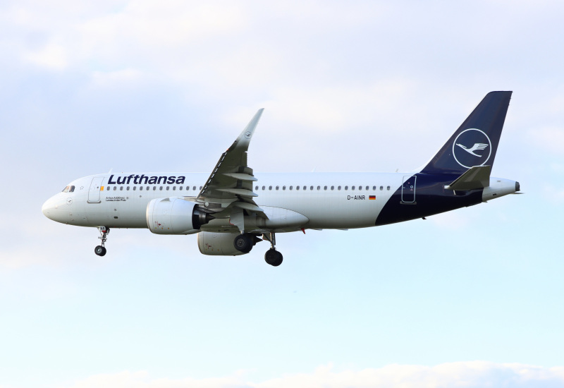 Photo of D-AINR - Lufthansa Airbus A320NEO at LHR on AeroXplorer Aviation Database