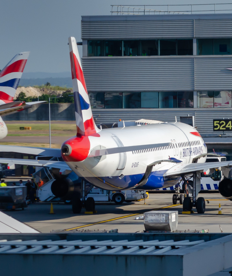 Photo of G-EUUF  - British Airways Airbus A320 at LHR on AeroXplorer Aviation Database