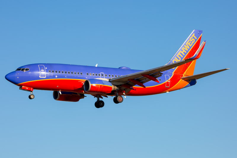 Photo of N430WN - Southwest Airlines Boeing 737-700 at BWI on AeroXplorer Aviation Database