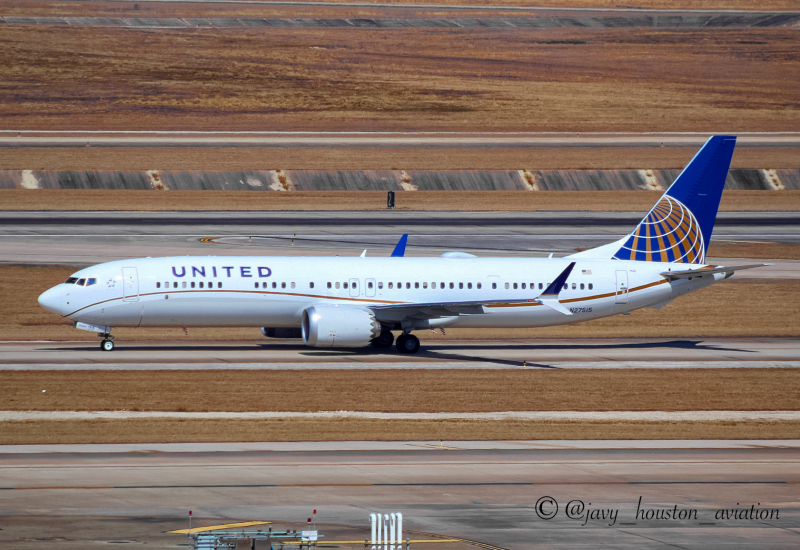 Photo of N27515 - United Airlines Boeing 737 MAX 9 at IAH on AeroXplorer Aviation Database