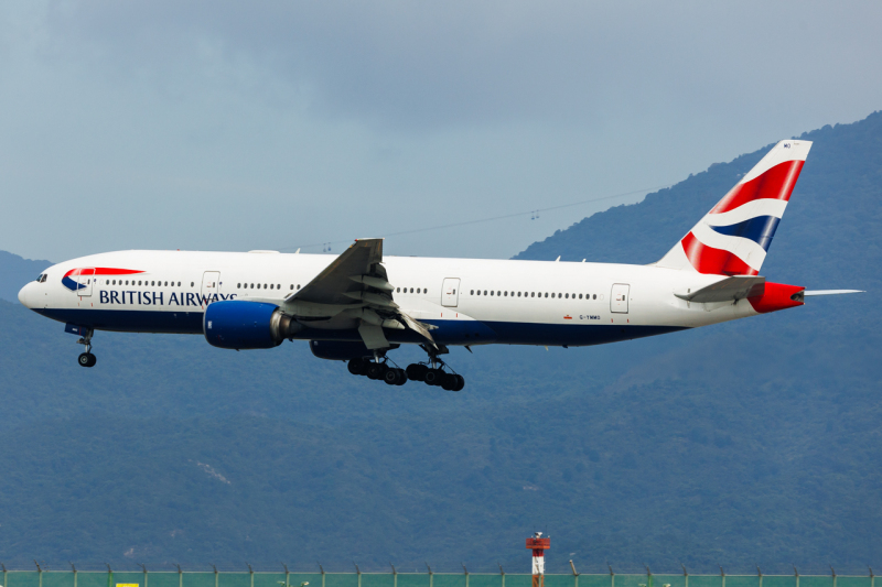 Photo of G-YMMO - British Airways Boeing 777-200ER at HKG on AeroXplorer Aviation Database