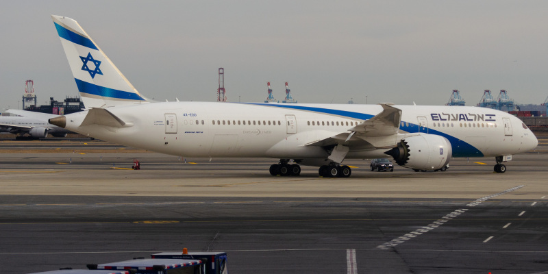 Photo of 4X-EDD - El Al Boeing 787-9 at EWR on AeroXplorer Aviation Database
