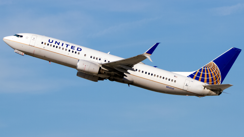 Photo of N54241 - United Airlines Boeing 737-800 at LAX on AeroXplorer Aviation Database