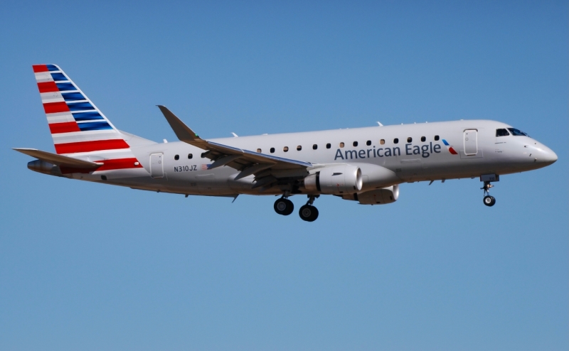 Photo of N310JZ - American Eagle Embraer E175 at DFW on AeroXplorer Aviation Database