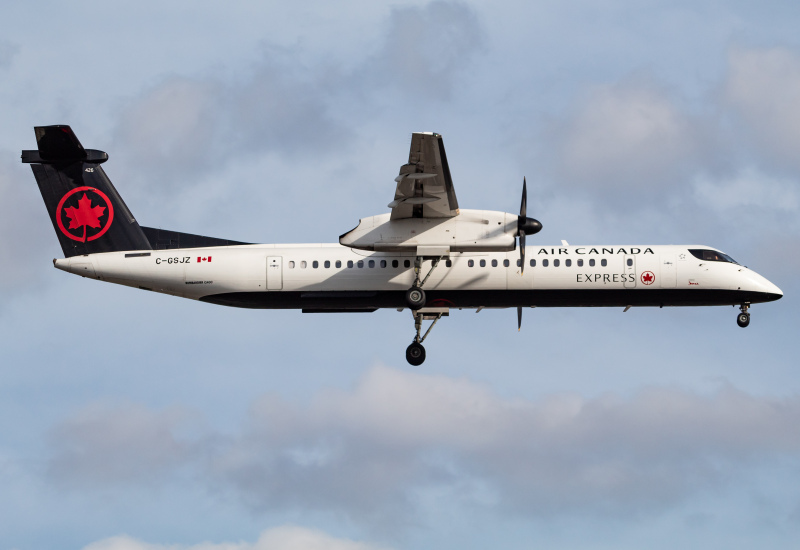 Photo of C-GSJZ - Air Canada Express De Havilland Dash-8 q400 at YYZ on AeroXplorer Aviation Database
