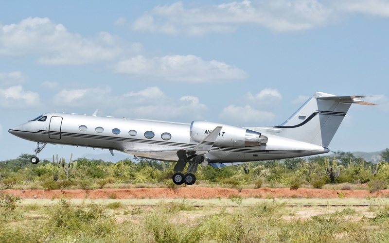 Photo of N80AT - PRIVATE Gulfstream IV at CSL on AeroXplorer Aviation Database