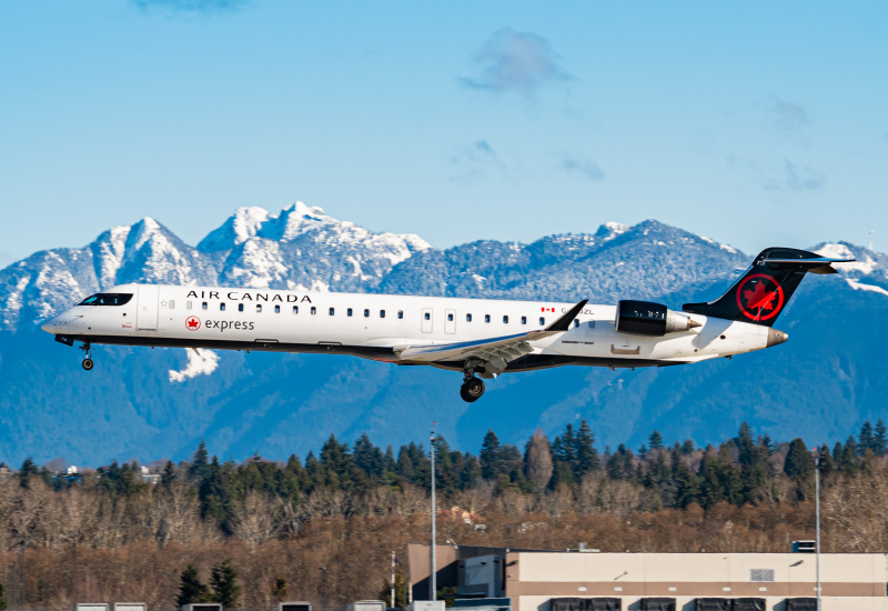 Photo of C-GJZL - Air Canada Express Mitsubishi CRJ-900 at YVR on AeroXplorer Aviation Database