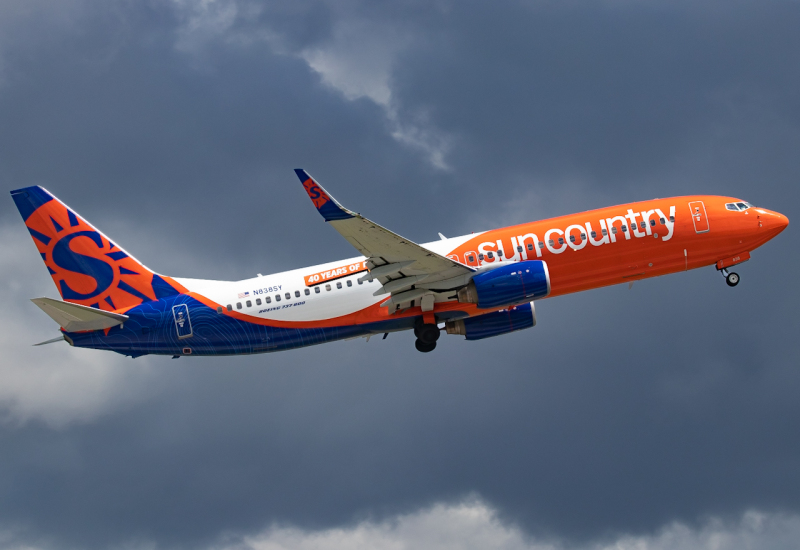 Photo of N838SY - Sun Country Airlines Boeing 737-800 at RSW on AeroXplorer Aviation Database