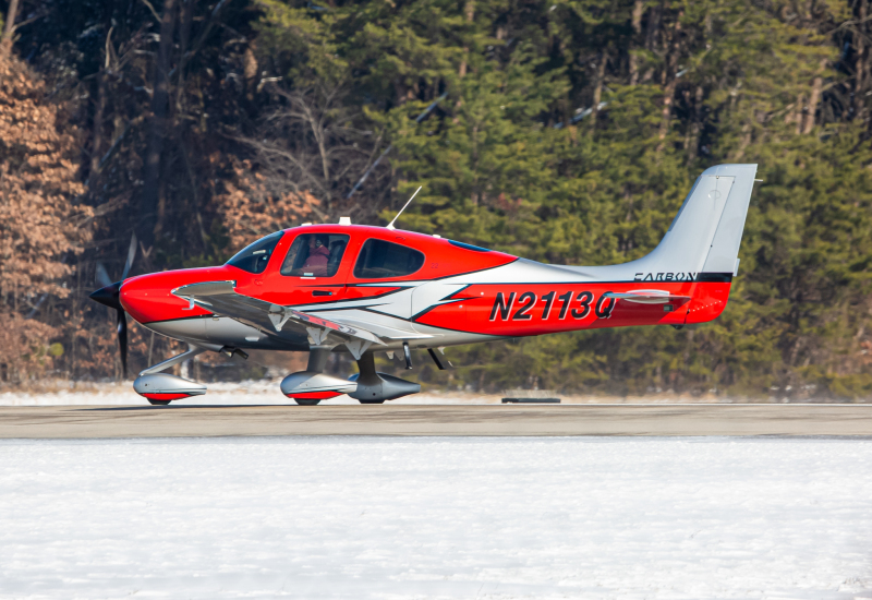 Photo of N2113Q - Private Cirrus SR-22 at BWI on AeroXplorer Aviation Database