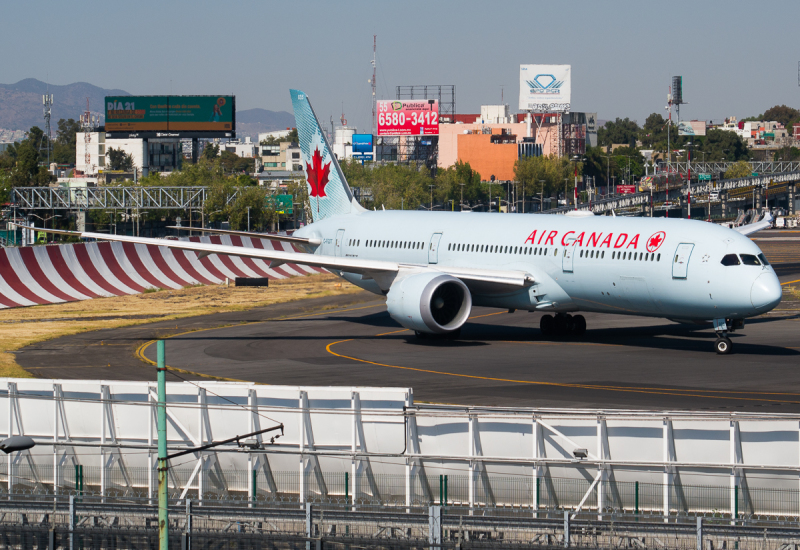 Photo of C-FGDT - Air Canada Boeing 787-9 at MEX on AeroXplorer Aviation Database